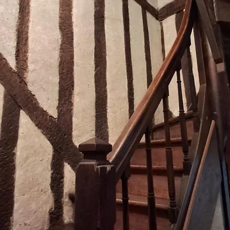 Typique Au Coeur Du Vieux * Tours