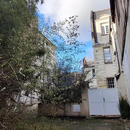 Daire Typique Au Coeur Du Vieux Tours