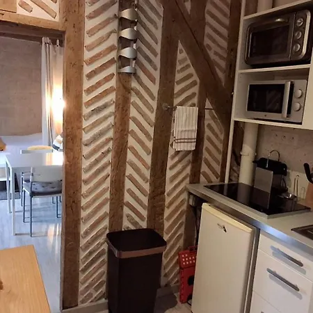 Typique Au Coeur Du Vieux Apartment *