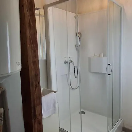 Typique Au Coeur Du Vieux * Tours